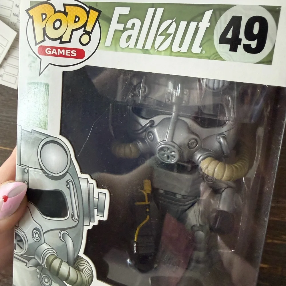 Funko Pop! Fallout Power Armor Vinyl Figure - Gray with Yellow Trim - Picture 7 of 9